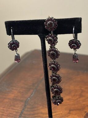 Liz Palacios Purple Floral Drop Earrings and Bracelet Set